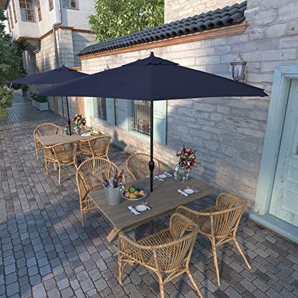 Découvrez notre test complet du parasol aluminium Californie Umbrella 9 pi tilt auto marine : solidité, design et efficacité réunis pour un été réussi