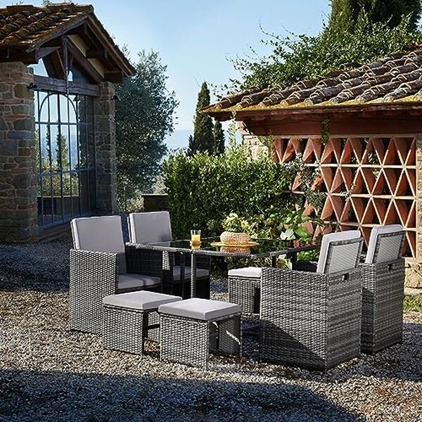 Découvrez notre avis sur le salon de jardin Tectake en rotin : analyse du confort, du style et de l'entretien pour un extérieur accueillant et tendance