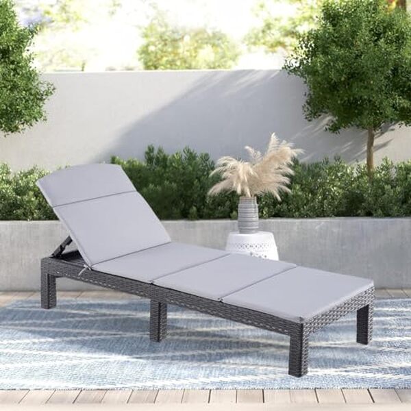 Découvrez notre test complet de la chaise longue Bolli : alliez style et confort pour vos espaces extérieurs. Améliorez votre détente avec un mobilier contemporain et fonctionnel.