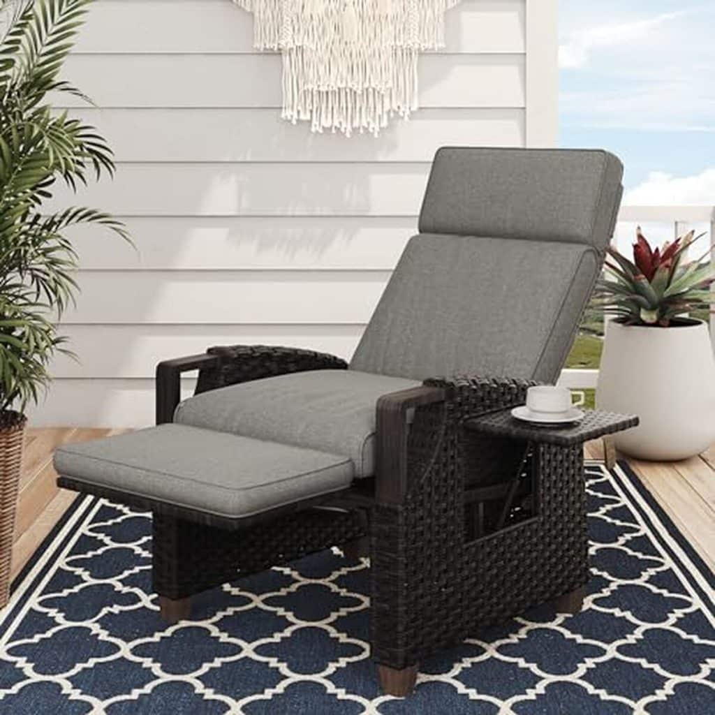 Test : chaise longue inclinable rotin gris foncé jardin