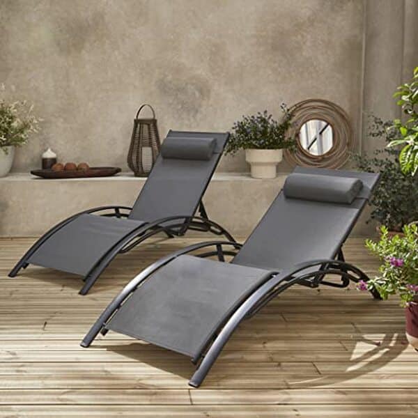 Découvrez notre avis complet sur les chaises longues Louisa Anthracite en aluminium par Alice's Garden : confort, design moderne et durabilité garantis pour votre jardin