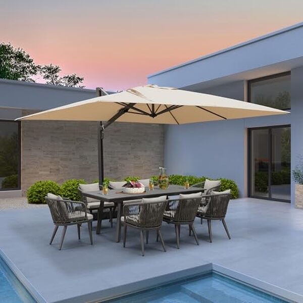 Découvrez le parasol déporté Purple Leaf dimensions 3x4 m, une solution idéale pour une protection solaire renforcée et un confort optimal lors de vos moments en extérieur
